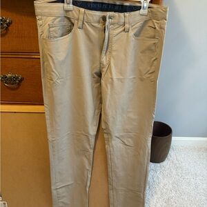 Vineyard Vines - Performance Chino